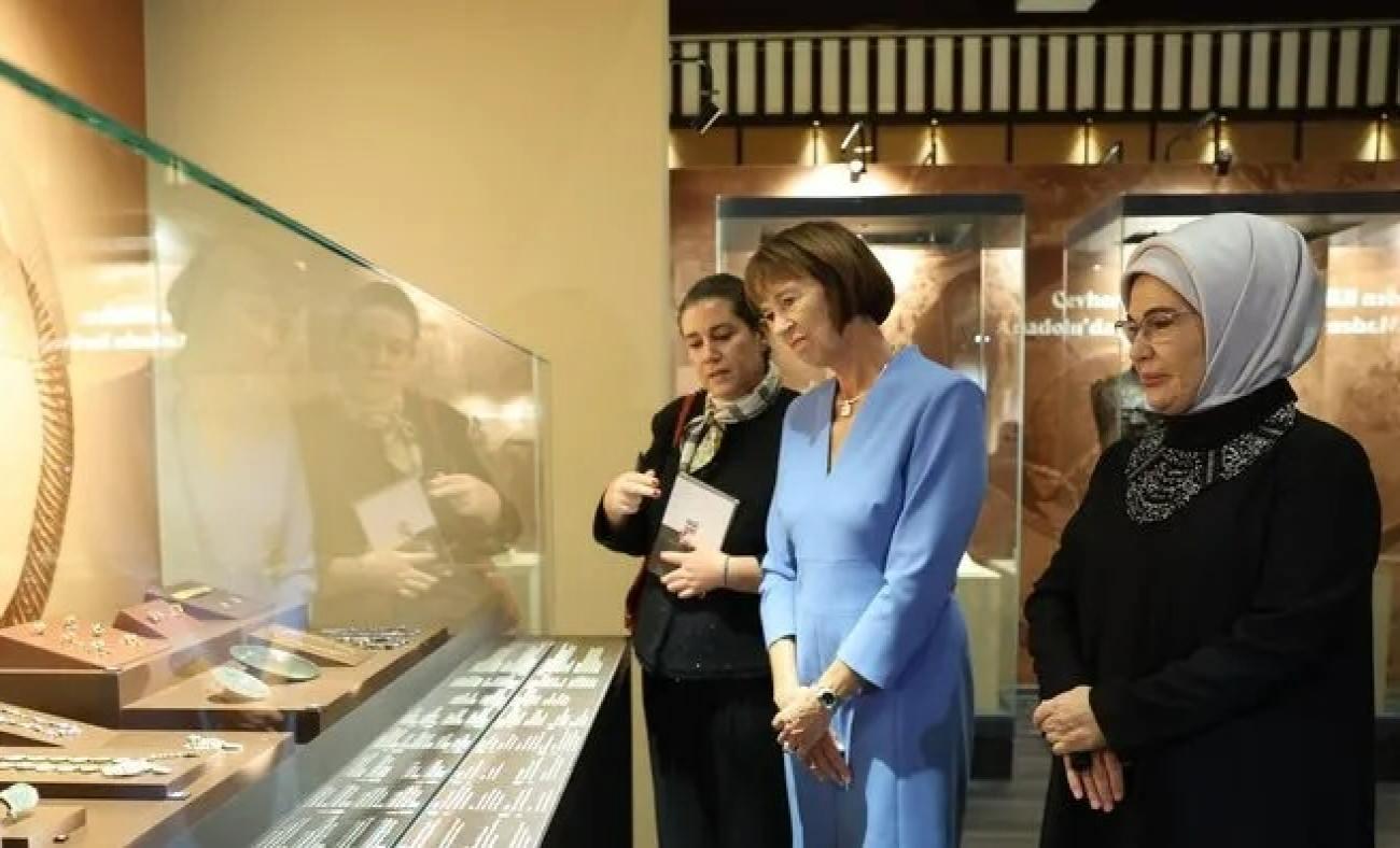 Emine Erdoğan'dan "Arkeolojinin Altın Çağı Sergisi"ne ilişkin paylaşım