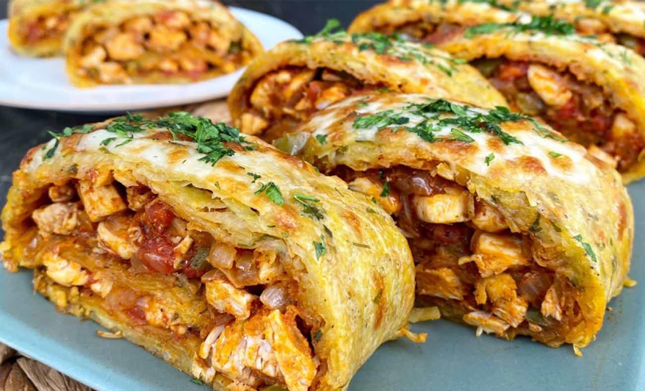 Fırında patatesli tavuk sarması: Sofraların yeni favorisi!