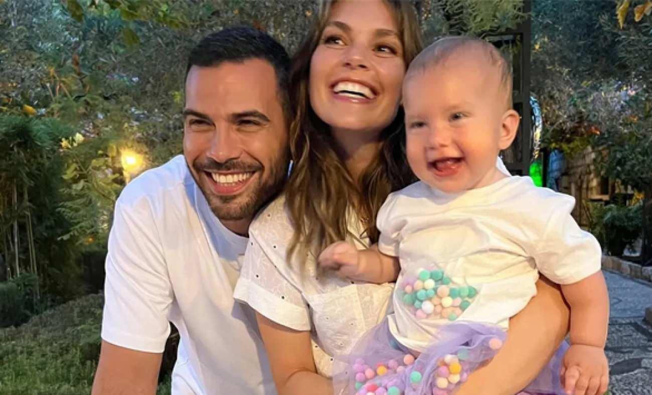 Aslı Enver kızıyla yeni bir paylaşım yaptı! Minik Elay'ın meraklı bakışları güldürdü