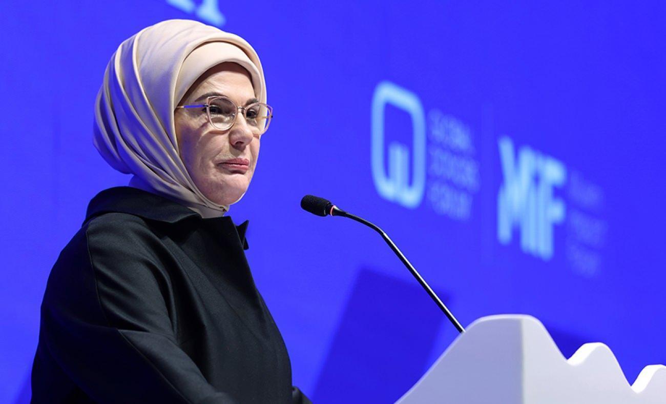 Emine Erdoğan'dan Dünya Kadın Hakları Günü paylaşımı