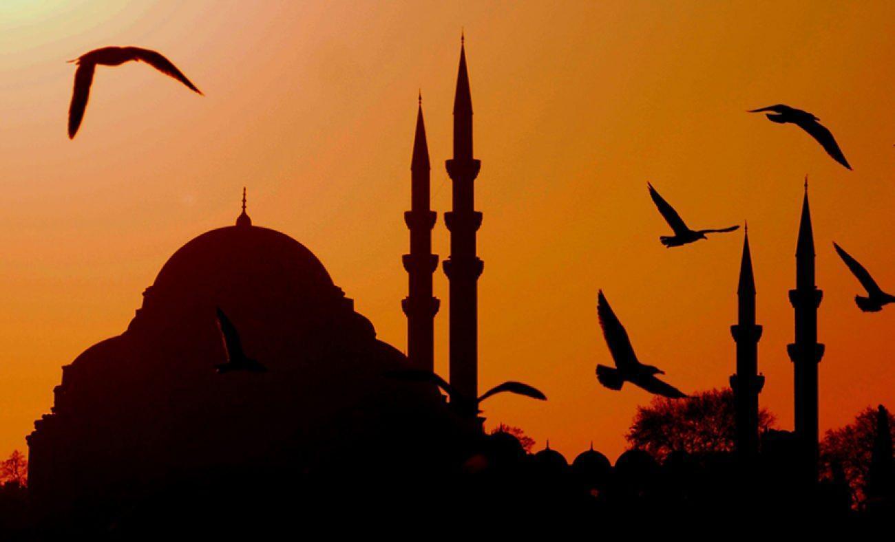 &Uuml;&ccedil; aylar ne zaman başlıyor? 2026 Ramazan ayı ne zaman başlayacak?