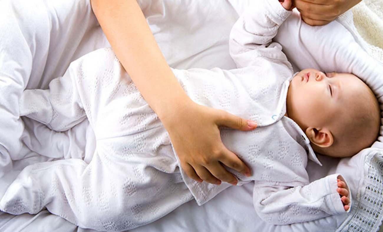 Bebeklerde doğuştan kal&ccedil;a &ccedil;ıkığına karşı erken tanı ve m&uuml;dahale hayati &ouml;nem taşıyor