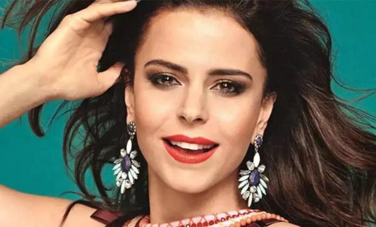 Simge Sağın'dan olay itiraf! "Evlenip boşandım"