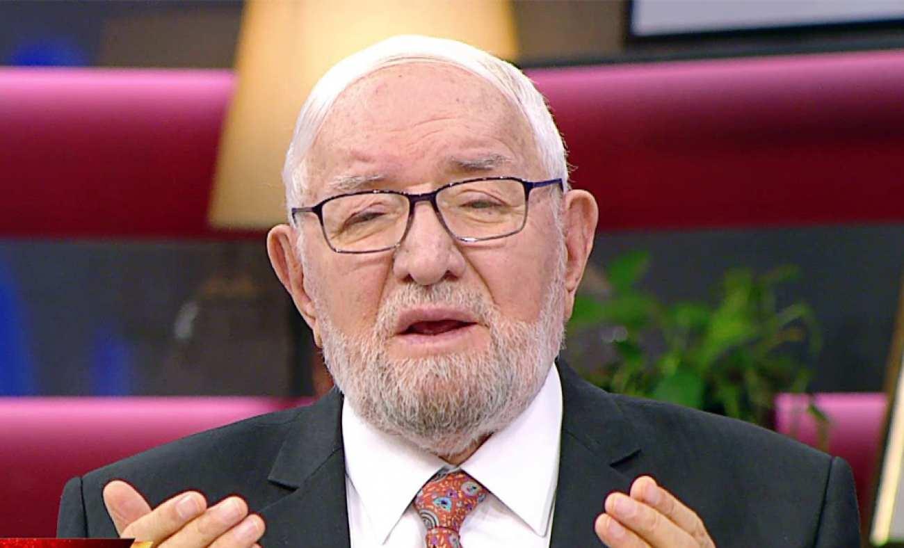 Necmettin Nursa&ccedil;an'ın eşi Pakize Nursa&ccedil;an hayatını kaybetti