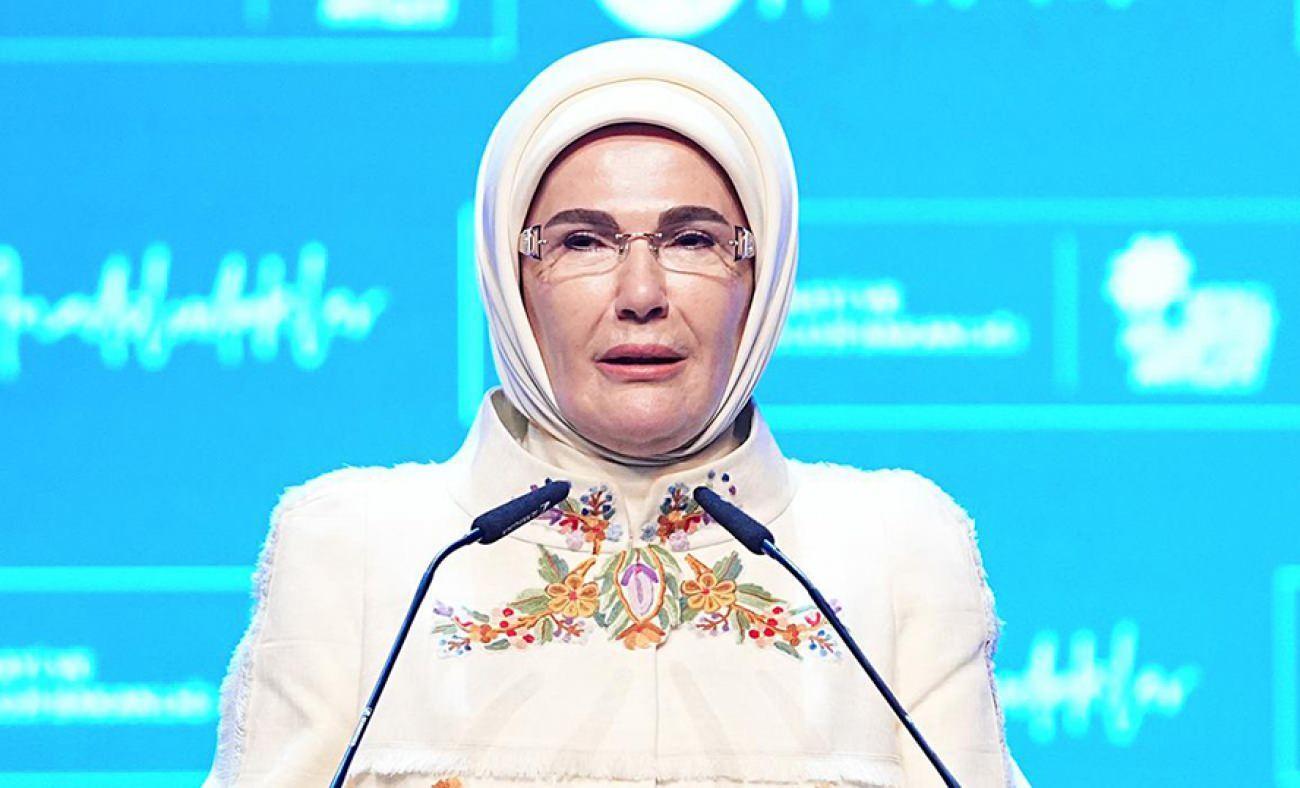 Emine Erdoğan'dan &ouml;ğrencilere yarıyıl tatili mesajı! 