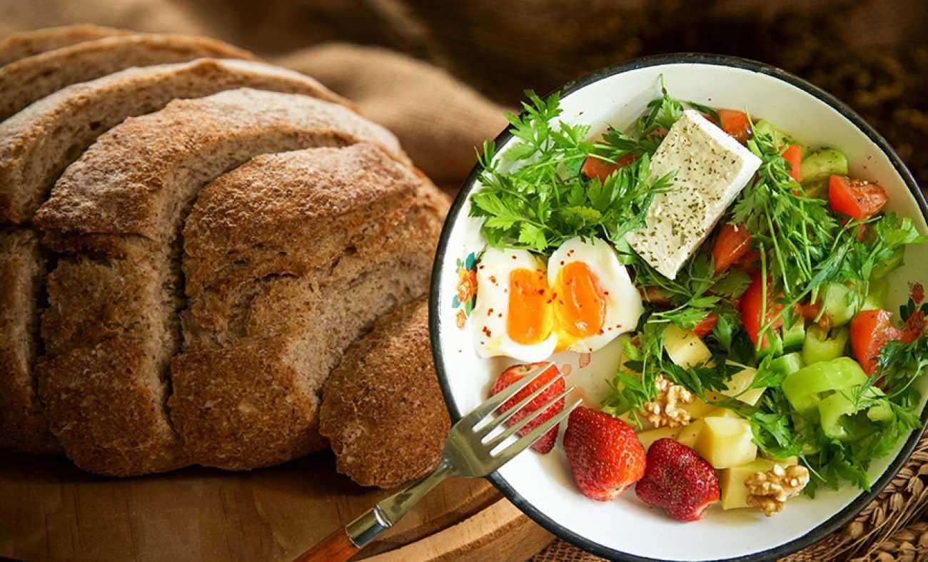 Ekmek tutkunlarına m&uuml;jde: Formda kalmanın yeni sırrı karabuğdayda gizli!