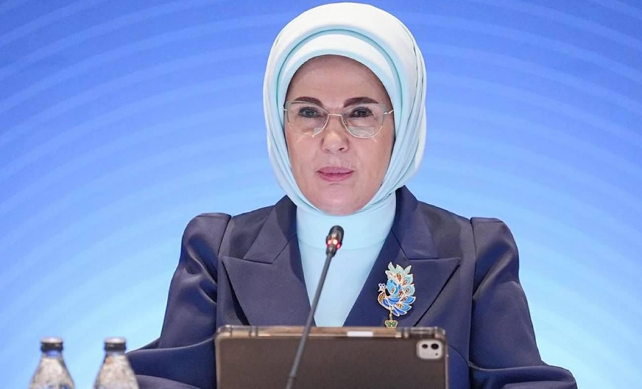 Emine Erdoğan'dan 6 Şubat depremlerinin yıl d&ouml;n&uuml;m&uuml;ne ilişkin paylaşım