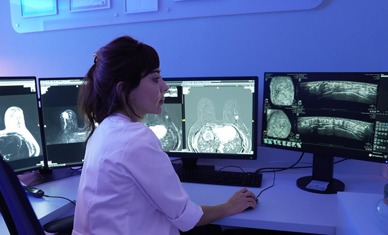 Uzmanından kritik a&ccedil;ıklama: Meme kanserinde hayat kurtaran yenilik