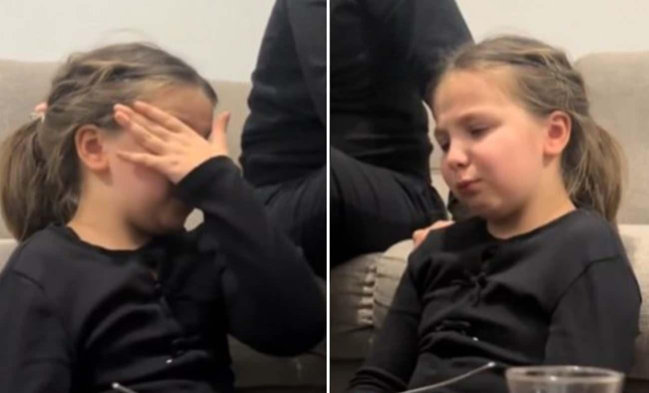 Minik kızın toplu taşıma tepkisi sosyal medyada dikkat &ccedil;ekti!