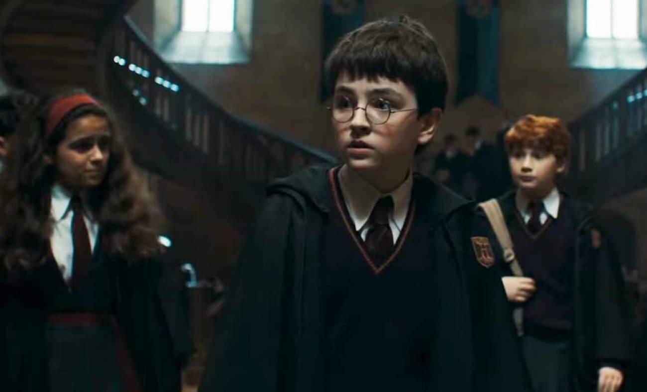 Harry Potter dizisinin &ccedil;ocuk oyuncularının maaşları ortaya &ccedil;ıktı! Dudak u&ccedil;uklatan rakam