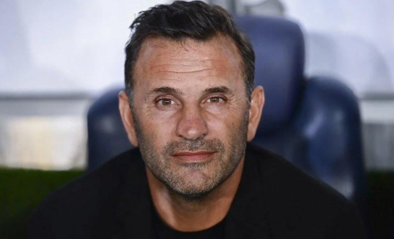 Okan Buruk, derbi &ouml;ncesi Kur'an kursu &ouml;ğrencilerinden dua istedi