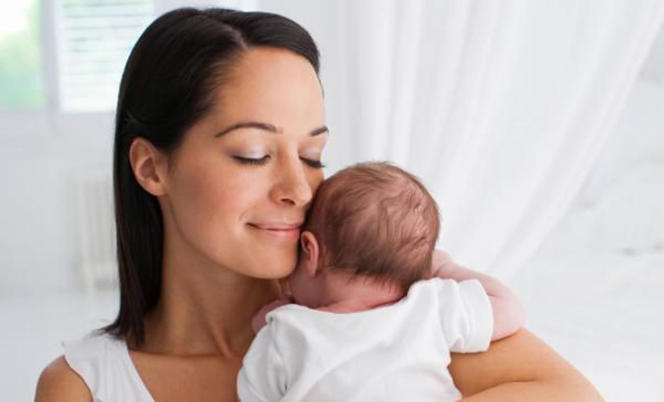 Memur ve SGK'lı annelere m&uuml;jde: Doğum izninde olan annelerin &uuml;cretleri belli oldu!