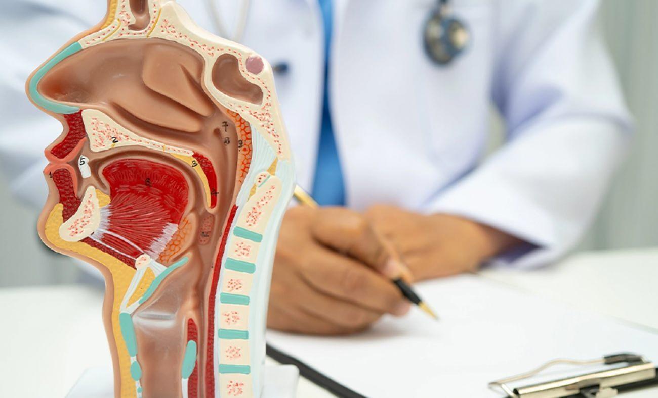  Şah damarına yapışan kanser h&uuml;crelerine 'Ağız İ&ccedil;i' Operasyon! Fel&ccedil; riski ortadan kalktı