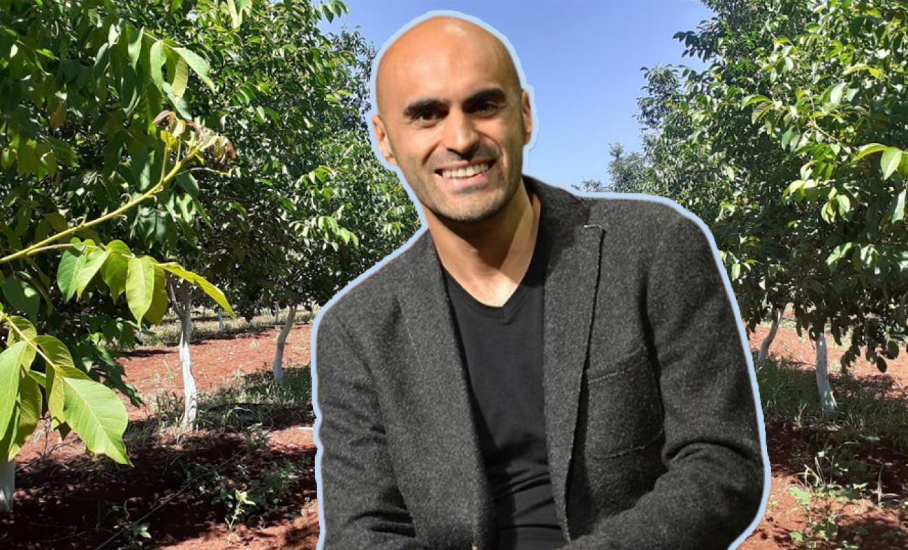 Alper Kul, oyunculuktan sonra tarım sekt&ouml;r&uuml;ne de el attı! "Battım" diyerek nedenini a&ccedil;ıkladı