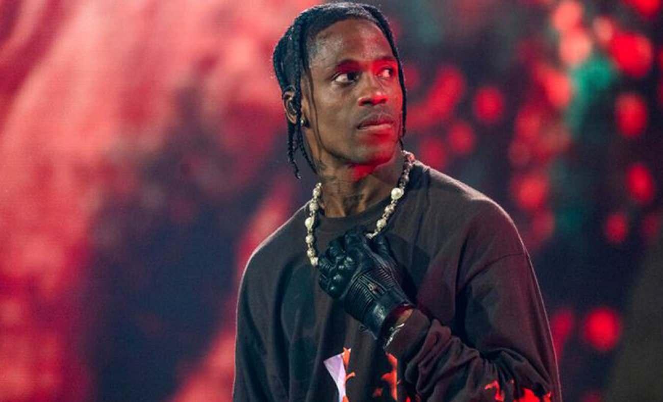 İlk kez T&uuml;rkiye'ye geliyor! D&uuml;nyaca &uuml;nl&uuml; rap&ccedil;i Travis Scott'tan İstanbul s&uuml;rprizi
