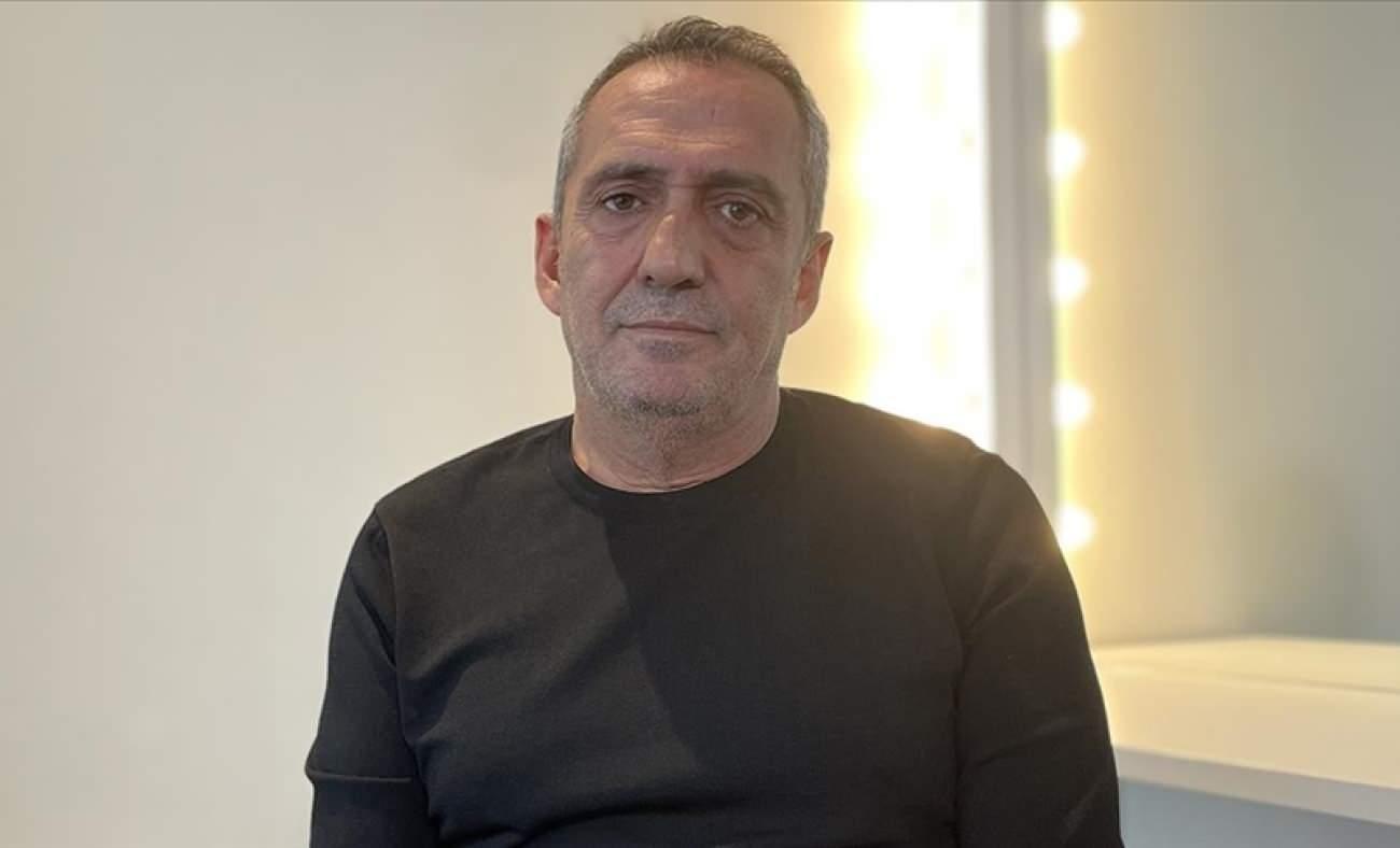 Sanat&ccedil;ı Yavuz Bing&ouml;l AK Parti Grup Toplantısı'na katıldı!