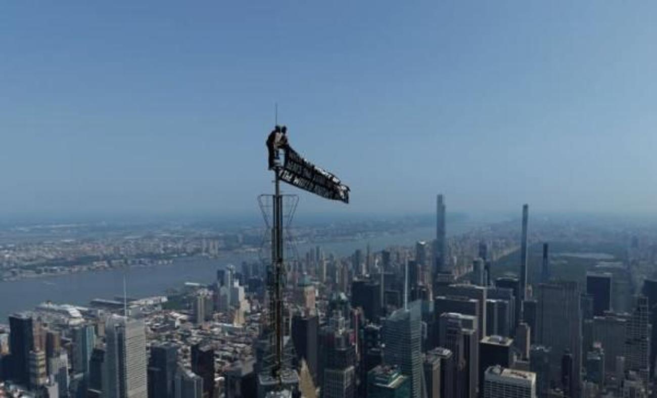 Empire State'nin tepesinde evlilik teklifi: Binaya nasıl tırmandıkları ortaya &ccedil;ıktı
