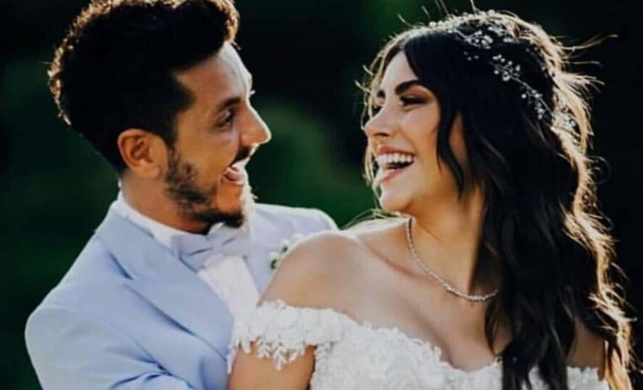 7 yıllık evlilik &ccedil;ekişmeli boşanmaya d&ouml;nd&uuml;: Deniz Baysal eşi Barış Yurt&ccedil;u'dan boşanıyor!