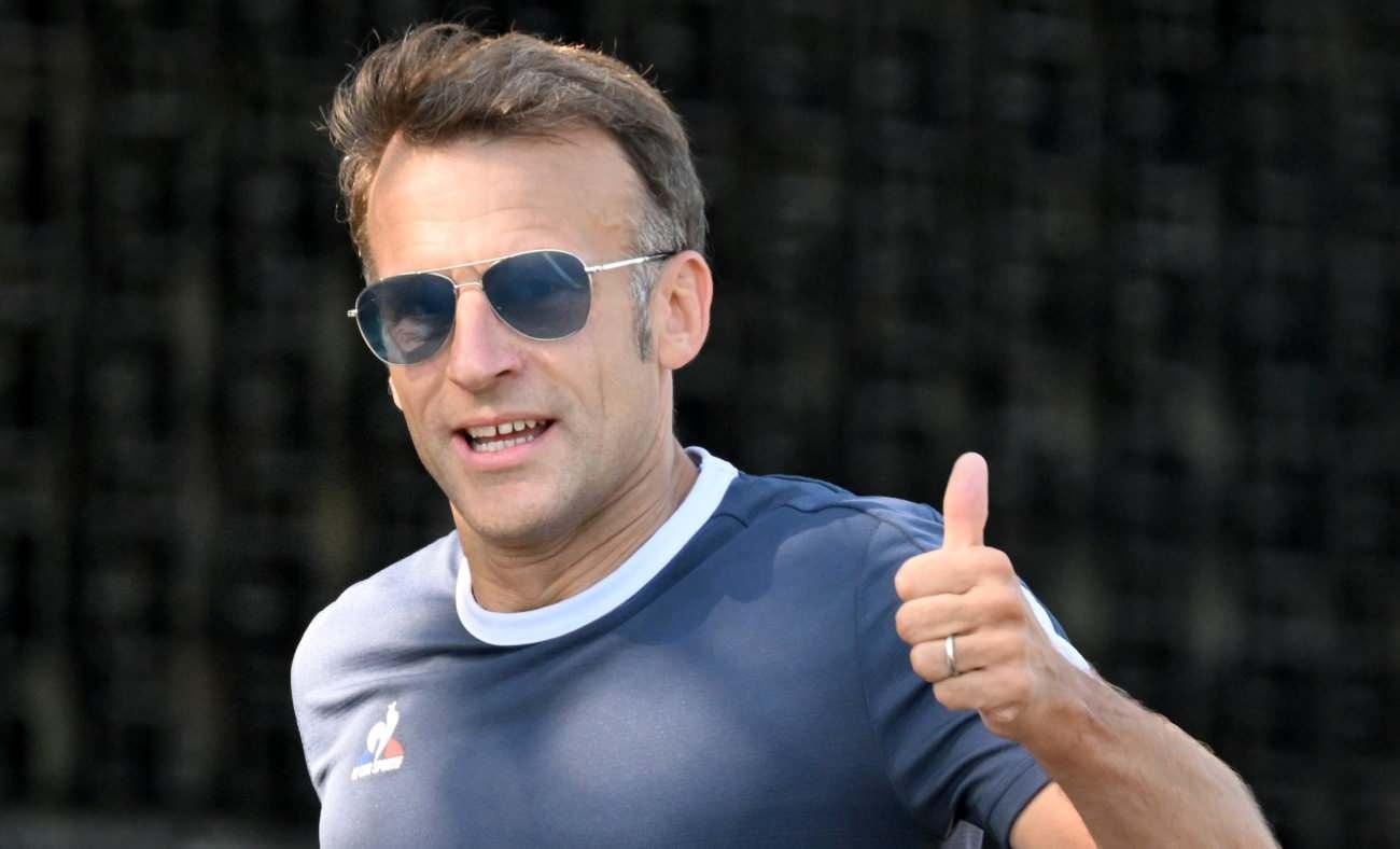 Bir saatte tam 7 kilometre koştu: Macron'un Ankara koşusunda dikkat &ccedil;eken detay! 