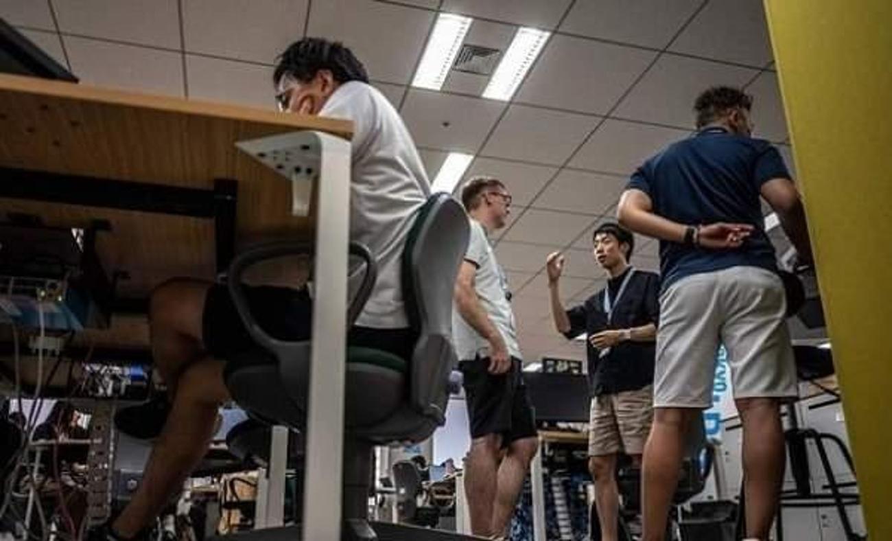 Japonya'da şort serbestliği &uuml;lkeyi b&ouml;ld&uuml;: Kadınlar itiraz etti erkekler epilasyona akın etti 