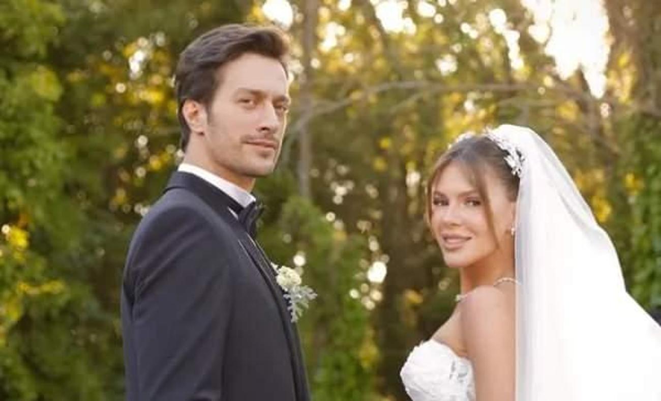  İlk bebeğini kucağına aldı: Feyyaz Şerifoğlu kızına verdiği ismin hikayesini a&ccedil;ıkladı