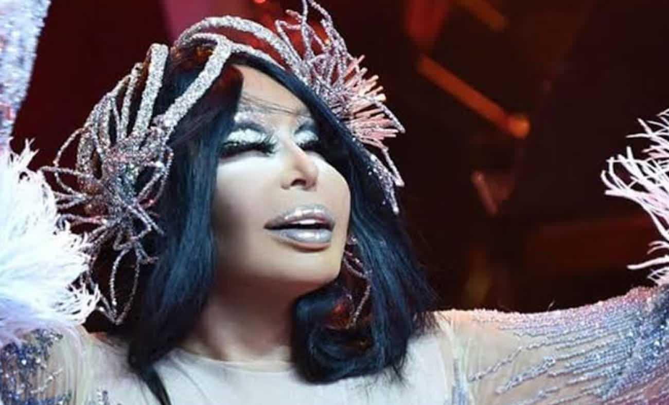 B&uuml;lent Ersoy sahnedeki tepkisi sonrası a&ccedil;ıklama yaptı: Haddini bilmeyene haddini bildirdim!