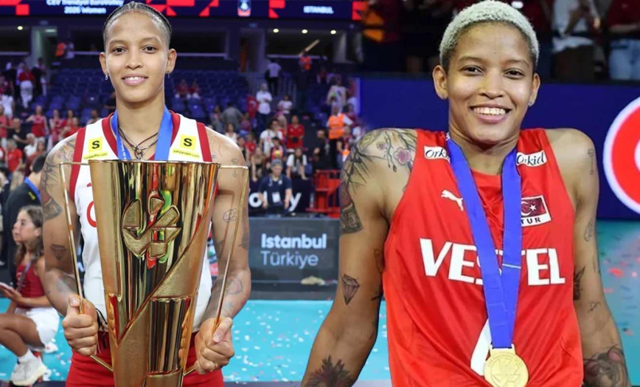 Melissa Vargas'ın annesiyle benzerliği g&ouml;renleri şok etti! "Tıpatıp aynısı"