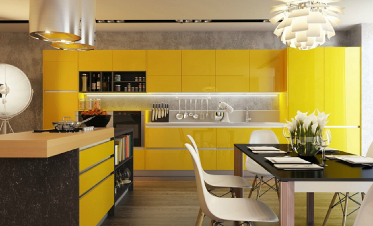 Купить желтую кухню. Жёлая кухня дизайн. Сочетание желтый серый черный. Желтая кухня фото. Желтая кухня со стеклами.