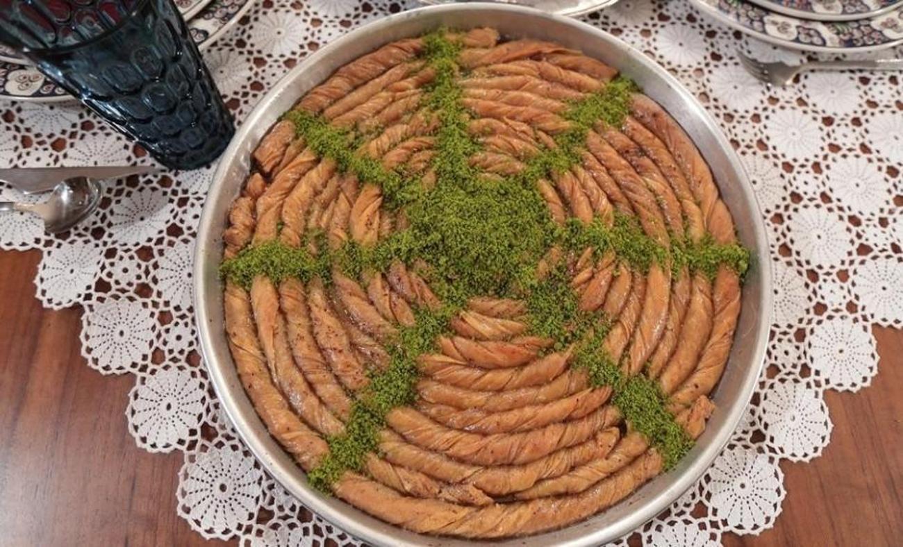 Kivrim Tatlisi