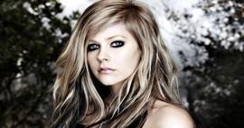Avril Lavigne'den çarpıcı açıklama: Mutlu olmak istiyorum!