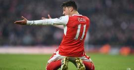 Mesut Özil'in Uygur tepkisi sonrası Arsenal'in maçını yayından kaldırdı