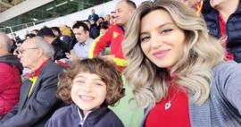 Sabri Sarıoğlu'nun oğlu pilot annesi Yağmur Sarıoğlu'nun y&ouml;nlendirmesiyle u&ccedil;ak kullandı!