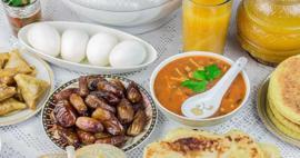 Ramazan'da dengeli beslenmenin yolları nelerdir? Sahur ve iftarda nelere dikkat edilmeli?