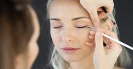 En kolay eyeliner nasıl çekilir? Eyeliner çekme yöntemleri nelerdir?
