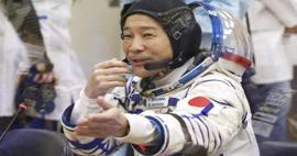 Çılgın Japon milyarder Yusaku Maezawa 12 günlük uzay gezisini tamamladı!