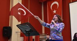 Azerbaycan devlet sanatçısı Azerin: Türk'ün sesini, gerçek İslam'ın sesini bütün dünya duyacak!