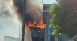 İstanbul İstinyePark AVM'de korkutan yangın! Böyle müdahale edildi