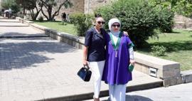 Emine Erdoğan Mehriban Aliyeva ile Bakü İçerişehir'i ziyaret etti