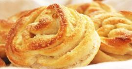 Gül Böreği nasıl yapılır? Yedikçe yedirten yumuşacık gül böreği tarifi