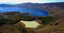 Nemrut Krater Gölü sonbaharda da ziyaretçilerle doluyor