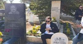 İbrahim Tatlıses’ten Neşet Ertaş’ın mezarına ziyaret!