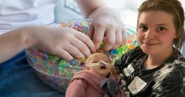 Basit bir oyuncak sonu oluyordu! Küçük bebeğin talihsiz kazası annesinin hayatını değiştirdi