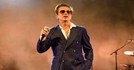 Teoman konserindeki canlı performansı alay konusu oldu: "5 bin liram can &ccedil;ekişiyor!"