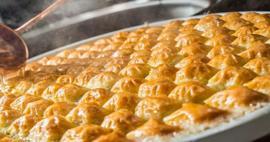 TasteAtlas "d&uuml;nyanın en iyi baklavaları" listesini yayımladı! Zirvede bakın hangi lezzet var