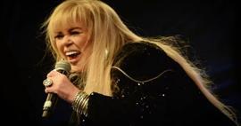 Zerrin &Ouml;zer'in son hali &uuml;zd&uuml;! 'Tek başıma y&uuml;r&uuml;yemiyorum'