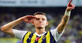 Sebastian Szymanski, kız arkadaşına İstanbul'da evlenme teklifi etti!