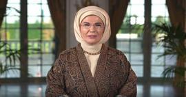 Emine Erdoğan'dan vefat eden eski Katar Emiri i&ccedil;in başsağlığı paylaşım