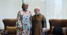 Emine Erdoğan, Sierra Leone Cumhurbaşkanı'nın eşi Fatima Maada Bio ile g&ouml;r&uuml;şt&uuml;