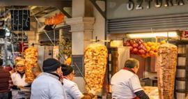 T&uuml;rkiye'nin en iyi sokak lezzeti! 2026'da en &ccedil;ok t&uuml;ketilen geleneksel lezzet tam not aldı