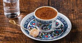 Kahve k&uuml;lt&uuml;r&uuml;m&uuml;z değişti! T&uuml;rk kahvesi zirvede espresso bazlı kahveler y&uuml;kselişte